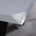 Voir le produit Coins de table amortisseur par 4 de Safety 1st